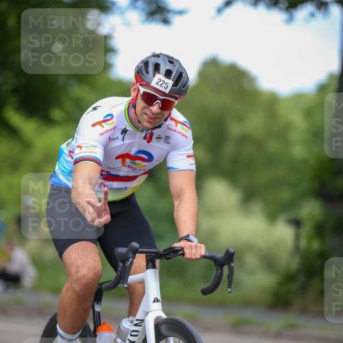 16.06.2024 - 7 Türme Triathlon Fuchs,  Jonas http://msf.ph/oto/6289745 16.06.2024 11:53:09 Radfahren 225, 559 meine-sportfotos.de