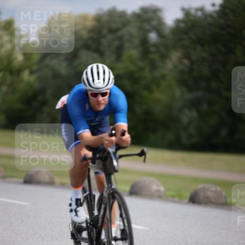 16.06.2024 - 26. Vierlanden-Triathlon Jannik Wohlers http://msf.ph/oto/6289751 16.06.2024 11:30:23 Radfahren 29, 50, 263 meine-sportfotos.de