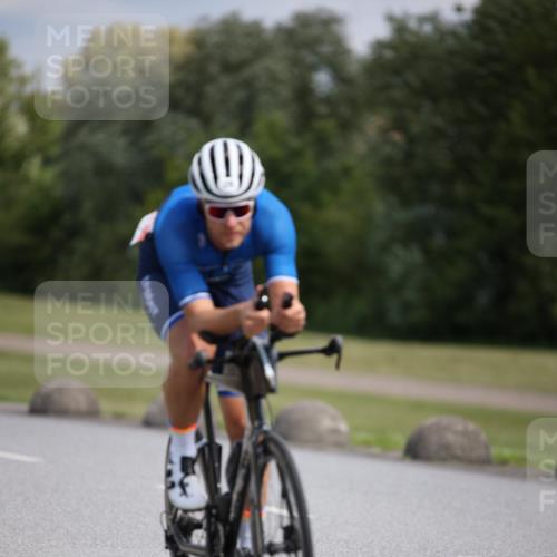 16.06.2024 - 26. Vierlanden-Triathlon Jannik Wohlers http://msf.ph/oto/6289762 16.06.2024 11:30:23 Radfahren 29, 50, 263 meine-sportfotos.de