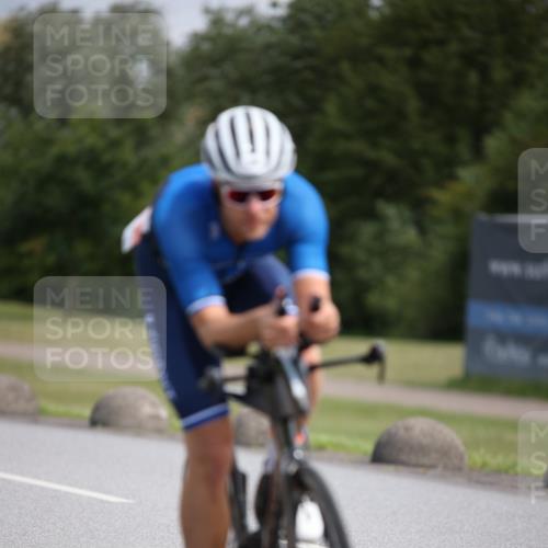 16.06.2024 - 26. Vierlanden-Triathlon Jannik Wohlers http://msf.ph/oto/6289812 16.06.2024 11:30:23 Radfahren 29, 50, 263 meine-sportfotos.de
