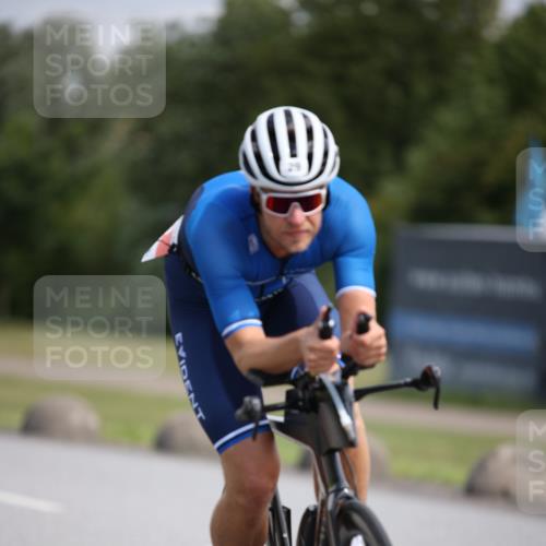 16.06.2024 - 26. Vierlanden-Triathlon Jannik Wohlers http://msf.ph/oto/6289843 16.06.2024 11:30:23 Radfahren 29, 50, 263 meine-sportfotos.de