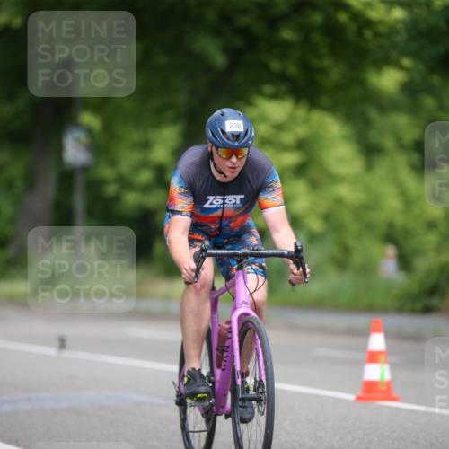 16.06.2024 - 7 Türme Triathlon Fuchs,  Jonas http://msf.ph/oto/6289844 16.06.2024 11:53:27 Radfahren 230, 432 meine-sportfotos.de