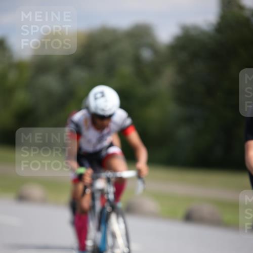 16.06.2024 - 26. Vierlanden-Triathlon Jannik Wohlers http://msf.ph/oto/6289911 16.06.2024 11:30:26 Radfahren 29, 50, 168, 263 meine-sportfotos.de