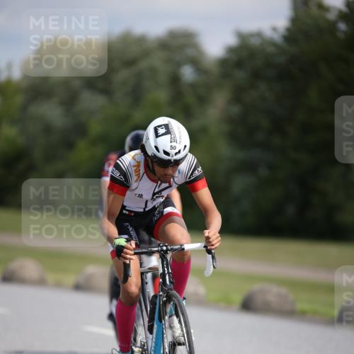 16.06.2024 - 26. Vierlanden-Triathlon Jannik Wohlers http://msf.ph/oto/6289918 16.06.2024 11:30:26 Radfahren 29, 50, 168, 263 meine-sportfotos.de