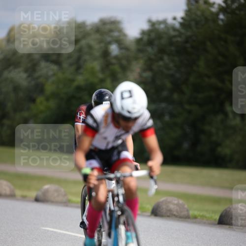 16.06.2024 - 26. Vierlanden-Triathlon Jannik Wohlers http://msf.ph/oto/6289927 16.06.2024 11:30:26 Radfahren 29, 50, 168, 263 meine-sportfotos.de