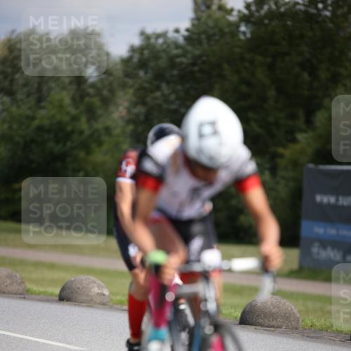 16.06.2024 - 26. Vierlanden-Triathlon Jannik Wohlers http://msf.ph/oto/6290034 16.06.2024 11:30:26 Radfahren 29, 50, 168, 263 meine-sportfotos.de