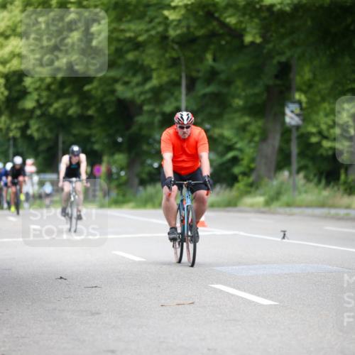 16.06.2024 - 7 Türme Triathlon Fuchs,  Jonas http://msf.ph/oto/6290246 16.06.2024 11:55:40 Radfahren 37, 94, 114, 215, 311, 321, 383, 394, 397, 432, 484, 489, 490, 516, 576, 585 meine-sportfotos.de