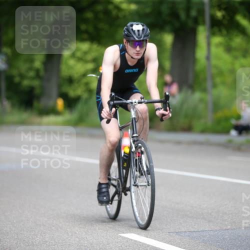 16.06.2024 - 7 Türme Triathlon Fuchs,  Jonas http://msf.ph/oto/6290277 16.06.2024 11:55:43 Radfahren 2, 37, 94, 114, 121, 121, 215, 311, 321, 364, 383, 394, 397, 424, 432, 446, 489, 490, 516, 536 meine-sportfotos.de
