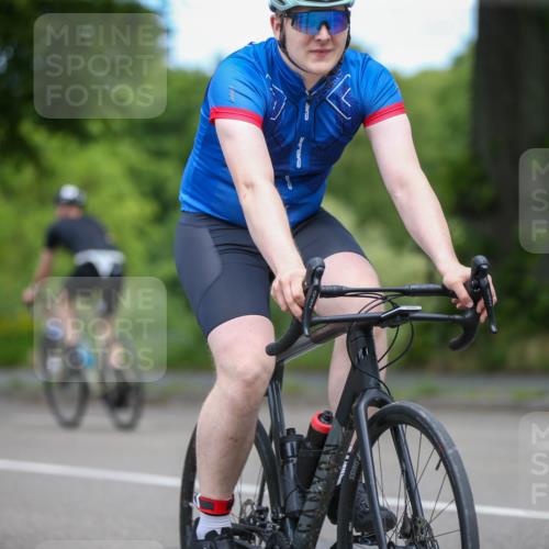 16.06.2024 - 7 Türme Triathlon Fuchs,  Jonas http://msf.ph/oto/6290310 16.06.2024 11:55:48 Radfahren 2, 94, 114, 121, 121, 144, 144, 262, 311, 325, 364, 394, 420, 424, 446, 518, 536, 580 meine-sportfotos.de