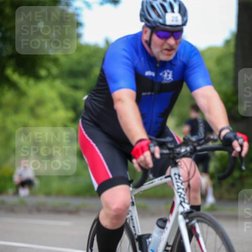 16.06.2024 - 7 Türme Triathlon Fuchs,  Jonas http://msf.ph/oto/6290351 16.06.2024 11:55:58 Radfahren 134, 147, 323, 359, 386, 398, 412, 450, 477, 479, 520, 564, 572, 614 meine-sportfotos.de