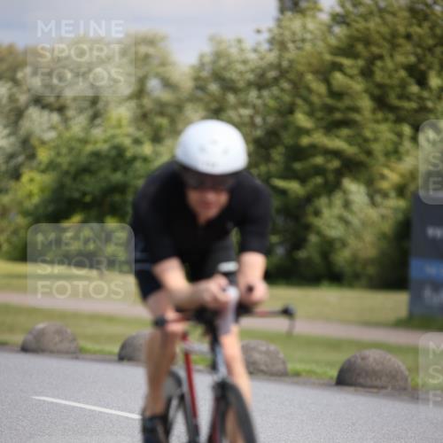 16.06.2024 - 26. Vierlanden-Triathlon Jannik Wohlers http://msf.ph/oto/6290492 16.06.2024 11:30:54 Radfahren 114, 517, 572 meine-sportfotos.de