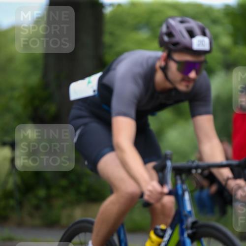 16.06.2024 - 7 Türme Triathlon Fuchs,  Jonas http://msf.ph/oto/6290548 16.06.2024 11:56:43 Radfahren 207, 385, 402, 437, 454, 456, 611 meine-sportfotos.de
