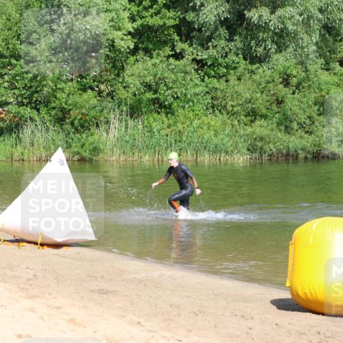16.06.2024 - 26. Vierlanden-Triathlon Strokosch-Dieckow http://msf.ph/oto/6290564 16.06.2024 09:33:56 Schwimmen 73, 73 meine-sportfotos.de