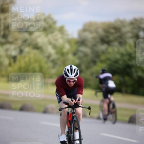 16.06.2024 - 26. Vierlanden-Triathlon Jannik Wohlers http://msf.ph/oto/6290645 16.06.2024 11:31:01 Radfahren 114, 338, 342 meine-sportfotos.de