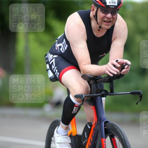 16.06.2024 - 7 Türme Triathlon Fuchs,  Jonas http://msf.ph/oto/6290661 16.06.2024 11:57:24 Radfahren 116, 154, 161, 170, 170, 280, 374, 382, 383, 391, 404, 481, 496, 533, 594, 607 meine-sportfotos.de