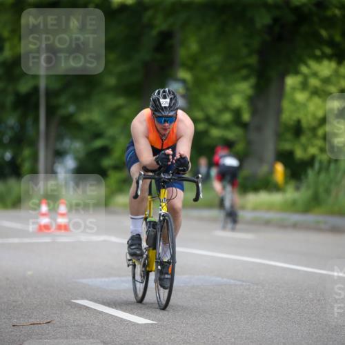 16.06.2024 - 7 Türme Triathlon Fuchs,  Jonas http://msf.ph/oto/6290674 16.06.2024 11:57:32 Radfahren 116, 239, 309, 410, 523, 528, 535, 547, 575, 607 meine-sportfotos.de