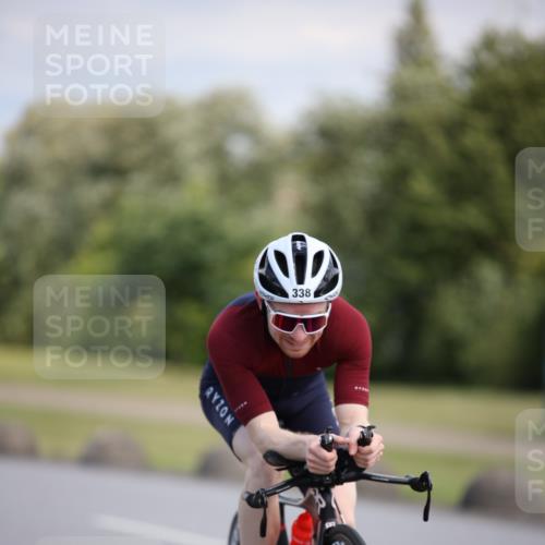 16.06.2024 - 26. Vierlanden-Triathlon Jannik Wohlers http://msf.ph/oto/6290783 16.06.2024 11:31:01 Radfahren 114, 338, 342 meine-sportfotos.de