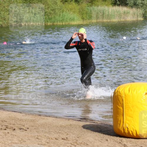 16.06.2024 - 26. Vierlanden-Triathlon Strokosch-Dieckow http://msf.ph/oto/6290845 16.06.2024 09:34:24 Schwimmen 35, 44, 49, 68, 190, 35, 44, 49, 68, 190 meine-sportfotos.de