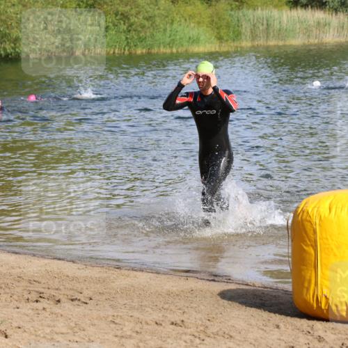 16.06.2024 - 26. Vierlanden-Triathlon Strokosch-Dieckow http://msf.ph/oto/6290857 16.06.2024 09:34:24 Schwimmen 35, 44, 49, 68, 190, 35, 44, 49, 68, 190 meine-sportfotos.de