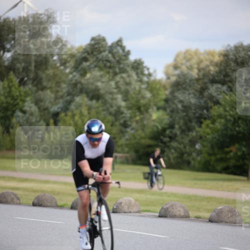 16.06.2024 - 26. Vierlanden-Triathlon Jannik Wohlers http://msf.ph/oto/6290907 16.06.2024 11:31:30 Radfahren 3, 133, 211 meine-sportfotos.de