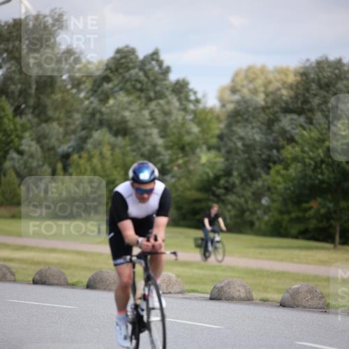 16.06.2024 - 26. Vierlanden-Triathlon Jannik Wohlers http://msf.ph/oto/6290911 16.06.2024 11:31:30 Radfahren 3, 133, 211 meine-sportfotos.de