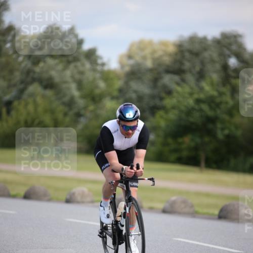 16.06.2024 - 26. Vierlanden-Triathlon Jannik Wohlers http://msf.ph/oto/6290934 16.06.2024 11:31:30 Radfahren 3, 133, 211 meine-sportfotos.de