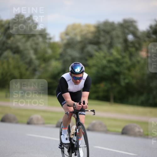 16.06.2024 - 26. Vierlanden-Triathlon Jannik Wohlers http://msf.ph/oto/6290940 16.06.2024 11:31:30 Radfahren 3, 133, 211 meine-sportfotos.de