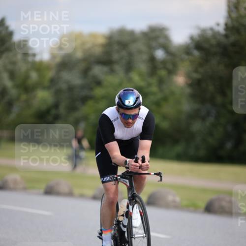 16.06.2024 - 26. Vierlanden-Triathlon Jannik Wohlers http://msf.ph/oto/6290961 16.06.2024 11:31:31 Radfahren 3, 133, 211 meine-sportfotos.de