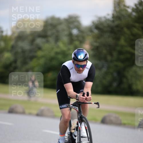16.06.2024 - 26. Vierlanden-Triathlon Jannik Wohlers http://msf.ph/oto/6290969 16.06.2024 11:31:31 Radfahren 3, 133, 211 meine-sportfotos.de
