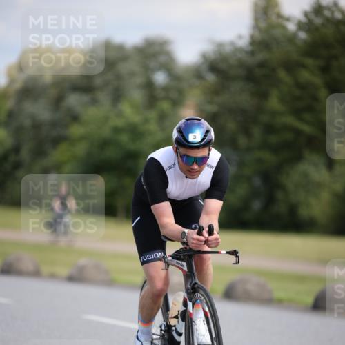 16.06.2024 - 26. Vierlanden-Triathlon Jannik Wohlers http://msf.ph/oto/6290972 16.06.2024 11:31:31 Radfahren 3, 133, 211 meine-sportfotos.de