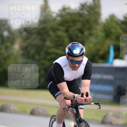16.06.2024 - 26. Vierlanden-Triathlon Jannik Wohlers http://msf.ph/oto/6290998 16.06.2024 11:31:31 Radfahren 3, 133, 211 meine-sportfotos.de