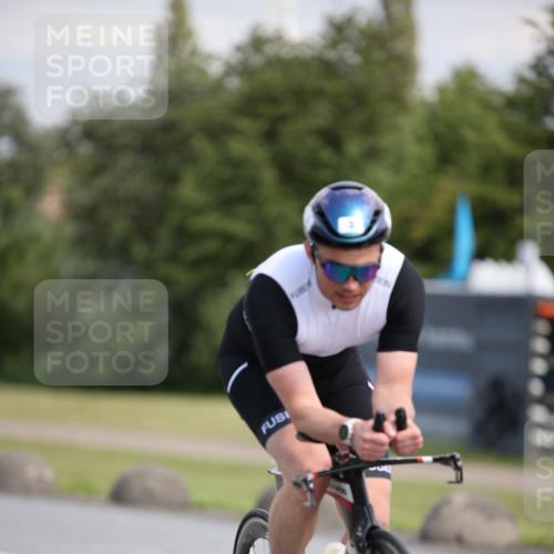 16.06.2024 - 26. Vierlanden-Triathlon Jannik Wohlers http://msf.ph/oto/6291001 16.06.2024 11:31:31 Radfahren 3, 133, 211 meine-sportfotos.de