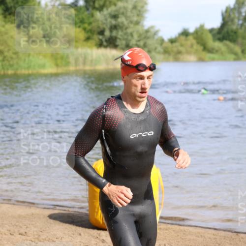 16.06.2024 - 26. Vierlanden-Triathlon Strokosch-Dieckow http://msf.ph/oto/6291035 16.06.2024 09:34:38 Schwimmen 14, 44, 49, 68, 76, 190, 14, 44, 49, 68, 76, 190 meine-sportfotos.de