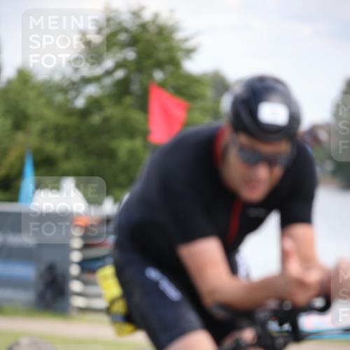 16.06.2024 - 26. Vierlanden-Triathlon Jannik Wohlers http://msf.ph/oto/6291146 16.06.2024 11:31:47 Radfahren 1, 9, 444, 495 meine-sportfotos.de