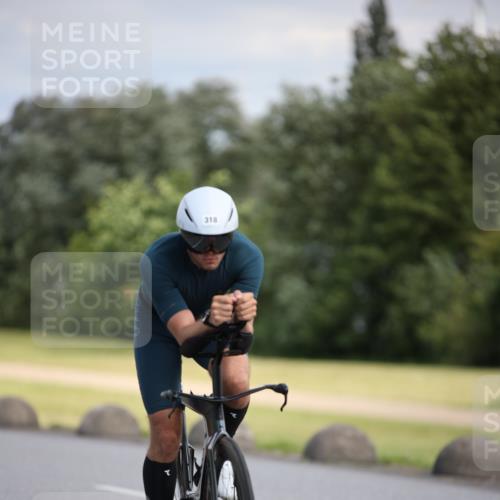 16.06.2024 - 26. Vierlanden-Triathlon Jannik Wohlers http://msf.ph/oto/6291165 16.06.2024 11:31:54 Radfahren 160, 318, 444, 514 meine-sportfotos.de