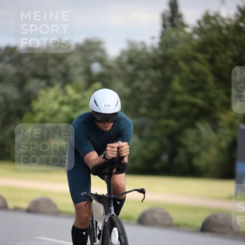 16.06.2024 - 26. Vierlanden-Triathlon Jannik Wohlers http://msf.ph/oto/6291168 16.06.2024 11:31:54 Radfahren 160, 318, 444, 514 meine-sportfotos.de