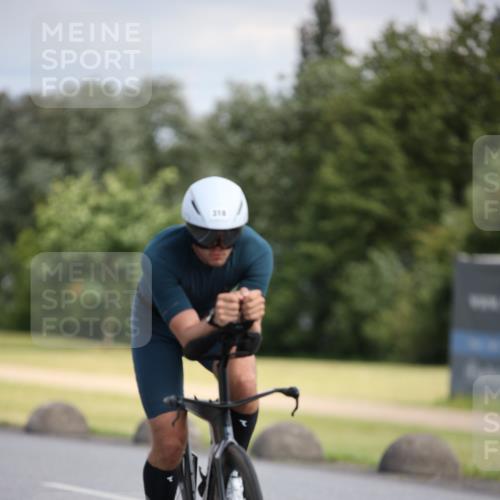 16.06.2024 - 26. Vierlanden-Triathlon Jannik Wohlers http://msf.ph/oto/6291169 16.06.2024 11:31:54 Radfahren 160, 318, 444, 514 meine-sportfotos.de