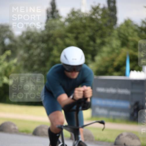 16.06.2024 - 26. Vierlanden-Triathlon Jannik Wohlers http://msf.ph/oto/6291211 16.06.2024 11:31:54 Radfahren 160, 318, 444, 514 meine-sportfotos.de