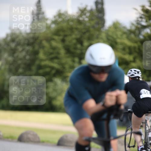 16.06.2024 - 26. Vierlanden-Triathlon Jannik Wohlers http://msf.ph/oto/6291250 16.06.2024 11:31:54 Radfahren 160, 318, 444, 514 meine-sportfotos.de