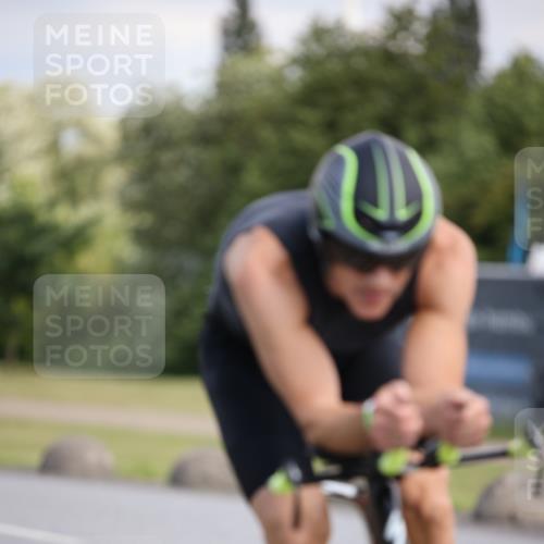 16.06.2024 - 26. Vierlanden-Triathlon Jannik Wohlers http://msf.ph/oto/6291272 16.06.2024 11:31:59 Radfahren 129, 160, 206, 318, 514, 525, 552 meine-sportfotos.de