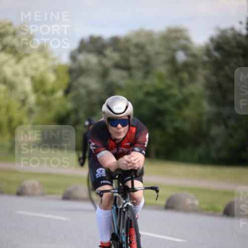 16.06.2024 - 26. Vierlanden-Triathlon Jannik Wohlers http://msf.ph/oto/6291289 16.06.2024 11:32:01 Radfahren 129, 160, 206, 318, 514, 525, 552 meine-sportfotos.de