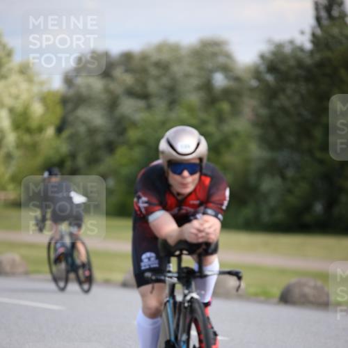 16.06.2024 - 26. Vierlanden-Triathlon Jannik Wohlers http://msf.ph/oto/6291295 16.06.2024 11:32:01 Radfahren 129, 160, 206, 318, 514, 525, 552 meine-sportfotos.de
