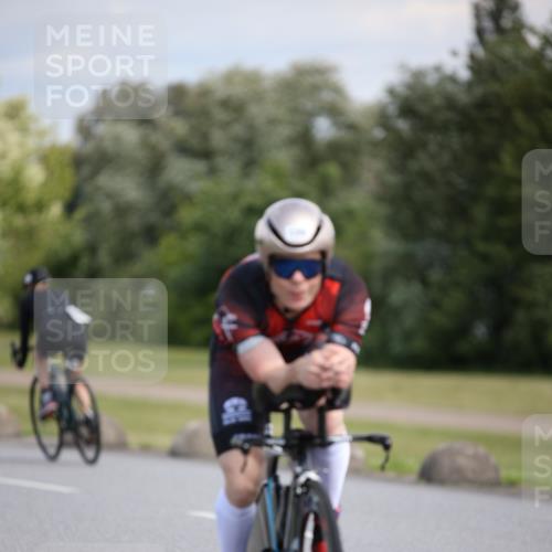16.06.2024 - 26. Vierlanden-Triathlon Jannik Wohlers http://msf.ph/oto/6291298 16.06.2024 11:32:01 Radfahren 129, 160, 206, 318, 514, 525, 552 meine-sportfotos.de