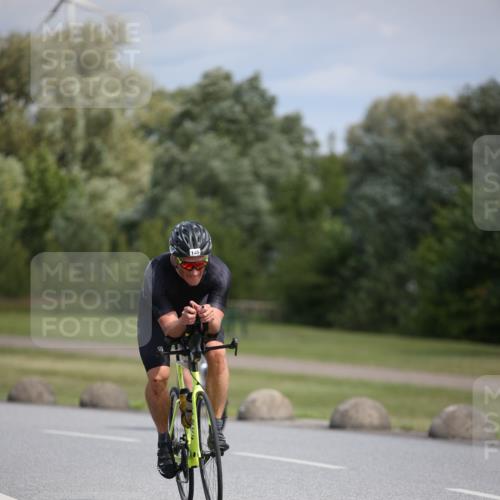 16.06.2024 - 26. Vierlanden-Triathlon Jannik Wohlers http://msf.ph/oto/6291320 16.06.2024 11:32:04 Radfahren 95, 129, 145, 206, 525, 552 meine-sportfotos.de