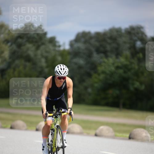 16.06.2024 - 26. Vierlanden-Triathlon Jannik Wohlers http://msf.ph/oto/6291430 16.06.2024 11:32:08 Radfahren 20, 90, 95, 129, 145, 181, 525 meine-sportfotos.de