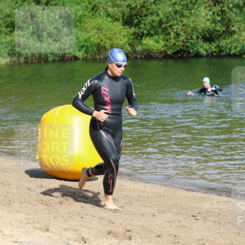 16.06.2024 - 26. Vierlanden-Triathlon Strokosch-Dieckow http://msf.ph/oto/6291556 16.06.2024 09:35:23 Schwimmen 25, 46, 25, 46 meine-sportfotos.de