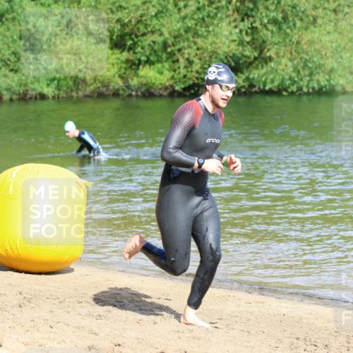 16.06.2024 - 26. Vierlanden-Triathlon Strokosch-Dieckow http://msf.ph/oto/6291629 16.06.2024 09:35:26 Schwimmen 25, 25 meine-sportfotos.de