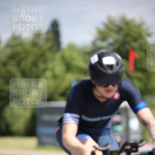16.06.2024 - 26. Vierlanden-Triathlon Jannik Wohlers http://msf.ph/oto/6291706 16.06.2024 11:32:13 Radfahren 20, 90, 145, 181, 192, 343 meine-sportfotos.de