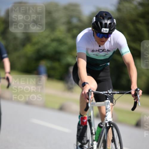 16.06.2024 - 26. Vierlanden-Triathlon Jannik Wohlers http://msf.ph/oto/6291769 16.06.2024 11:35:04 Radfahren 1, 90, 206, 211, 298, 329, 346 meine-sportfotos.de