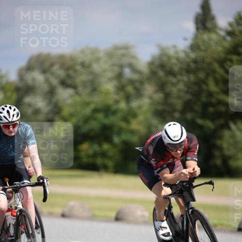 16.06.2024 - 26. Vierlanden-Triathlon Jannik Wohlers http://msf.ph/oto/6291958 16.06.2024 11:35:15 Radfahren 9, 61, 95, 167, 191, 195, 268, 383, 411, 516 meine-sportfotos.de